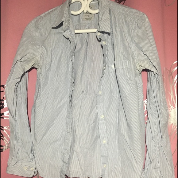 TALULA OXFORD BUTTON UP - Picture 1 of 3